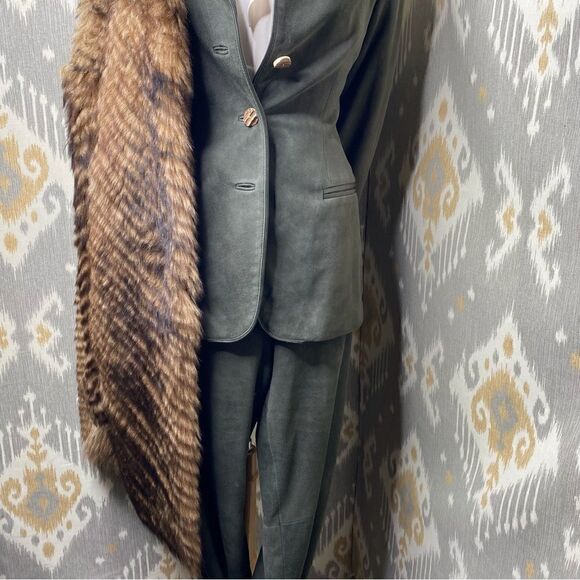 Ralph Lauren Fall 2006 Loden Lamb Suede 2-Piece Pant Suit - Picture 6 of 16